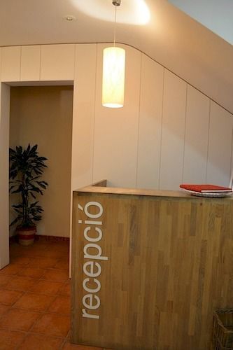 Hotel 3 Arcs Besalu Bagian luar foto